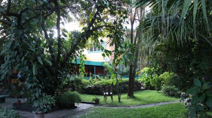 Africanza Lodge & Restaurant