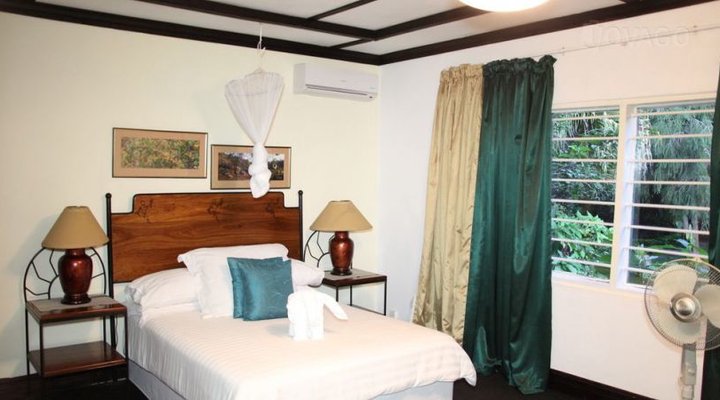 Africanza Lodge & Restaurant