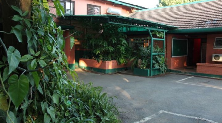 Africanza Lodge & Restaurant