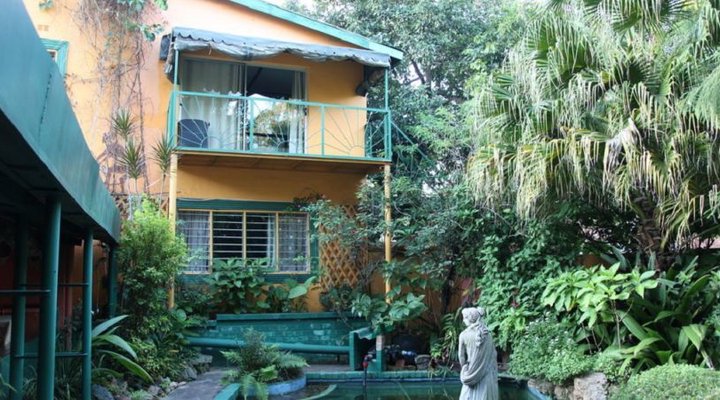 Africanza Lodge & Restaurant