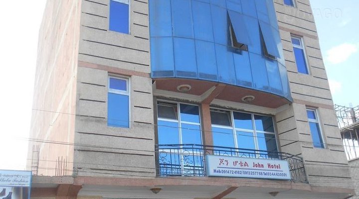 John Hotel