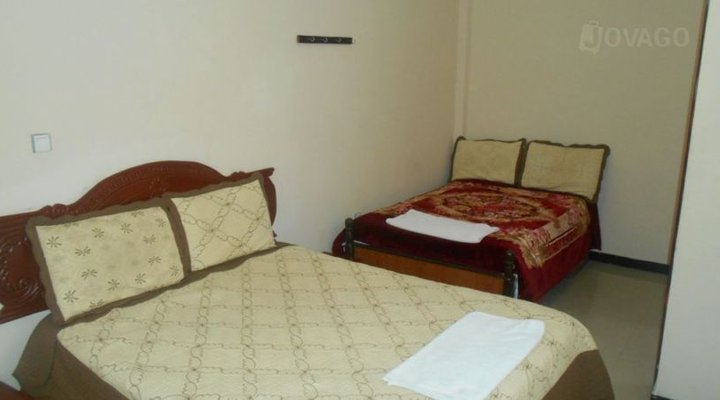 John Hotel
