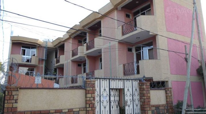 Taza Pension