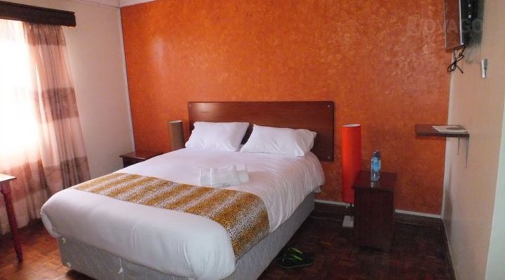 QVC Bed and Breakfast