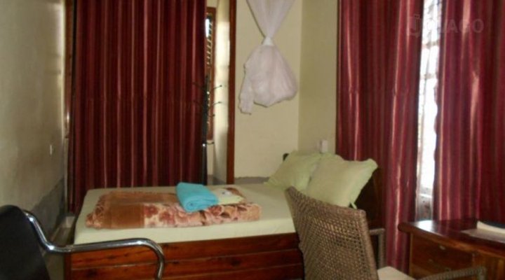 HB Lina's Hotel