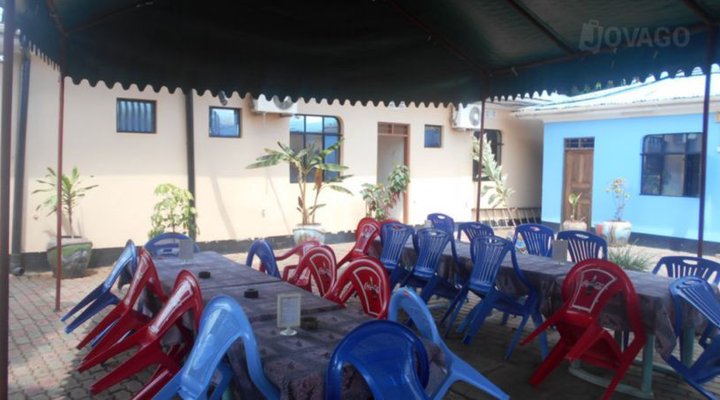 Twiga Home Hostel