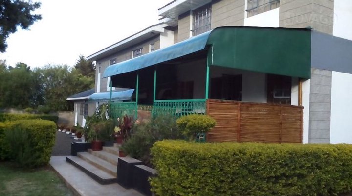 La Villa Suites and Guest House