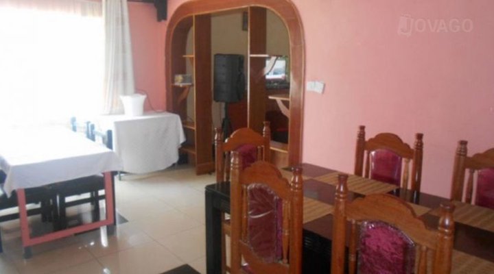 La Villa Suites and Guest House