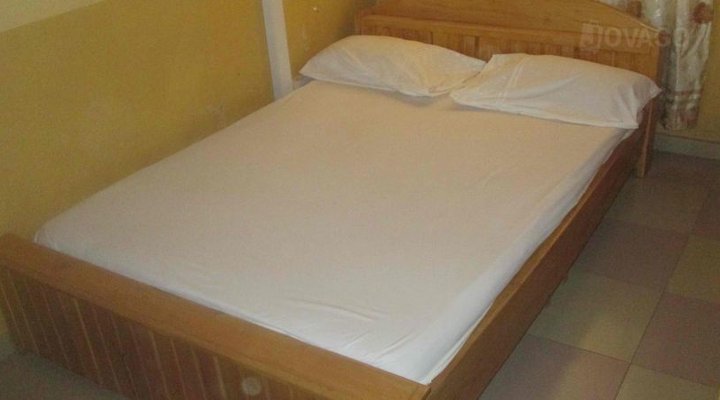 Nyame Nnae Hotel (Blue Cross)
