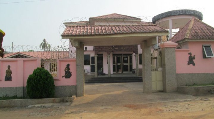 Rich Guest House