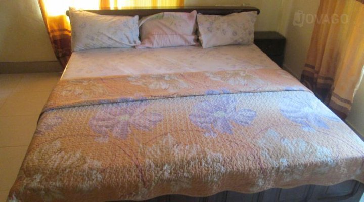 Rich Guest House