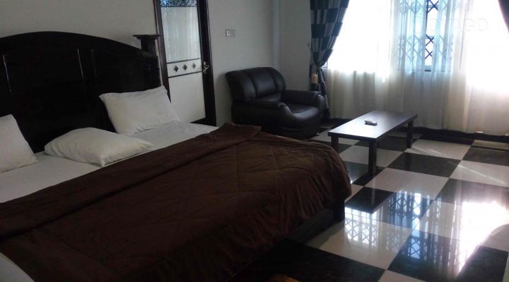 Golda Hotel