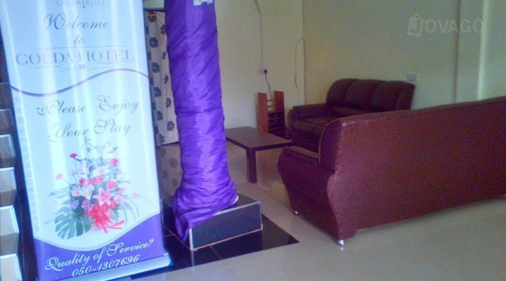 Golda Hotel