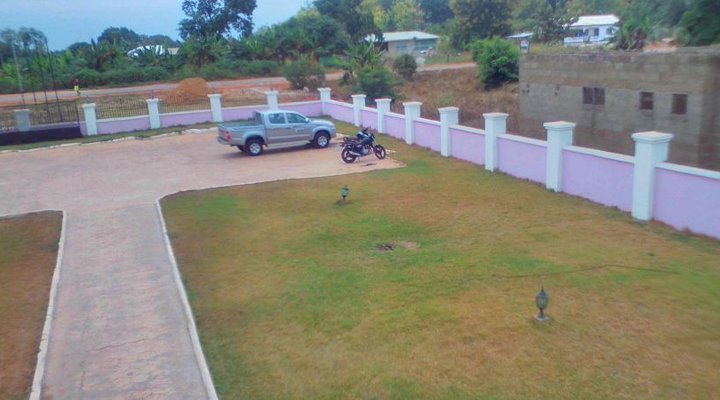 Golda Hotel