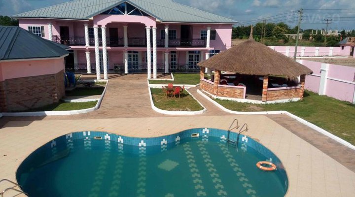 Golda Hotel