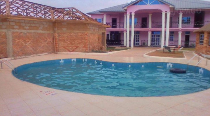Golda Hotel