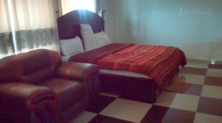 Golda Hotel