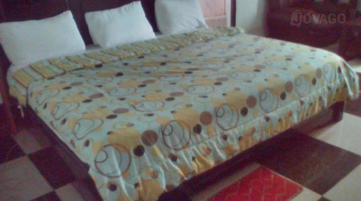 Golda Hotel