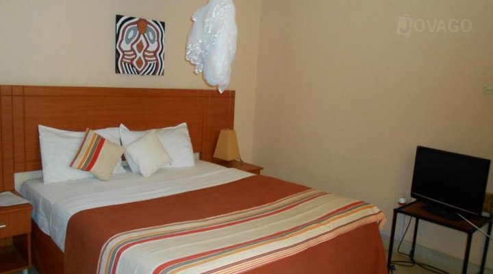 Petit Bassam Hotel