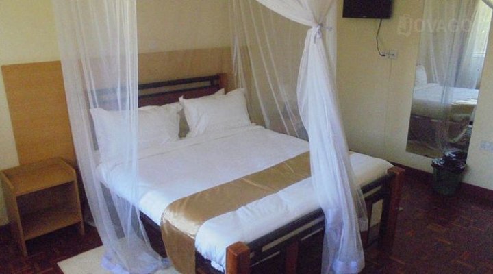 Raiyani Guest House