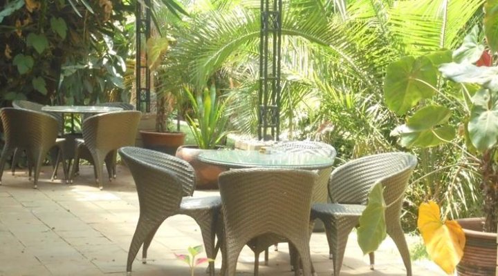 Raiyani Guest House