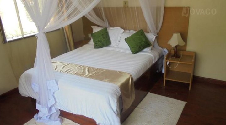Raiyani Guest House