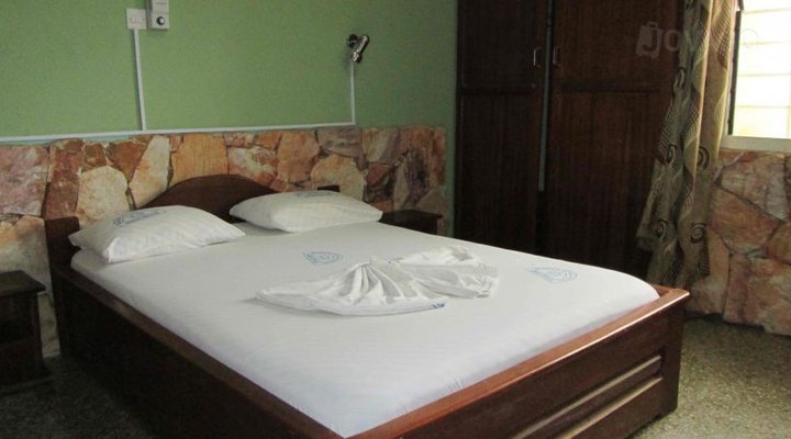 Modak Lodge