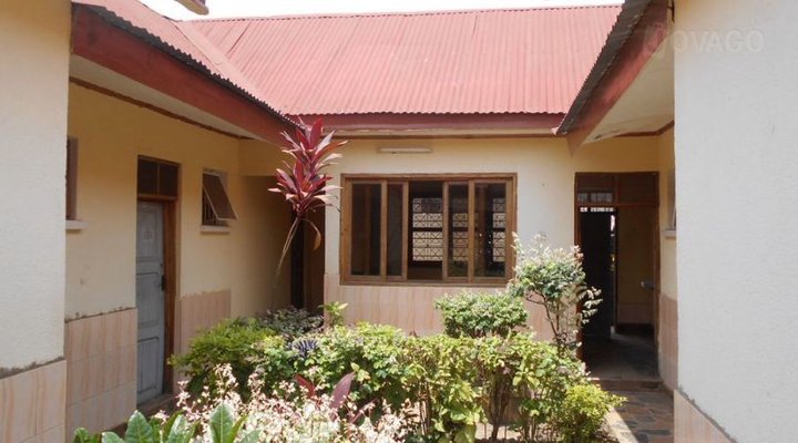 Pritejr Stone House