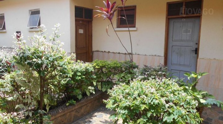 Pritejr Stone House