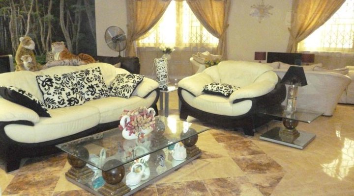 Providence Royale Guest House