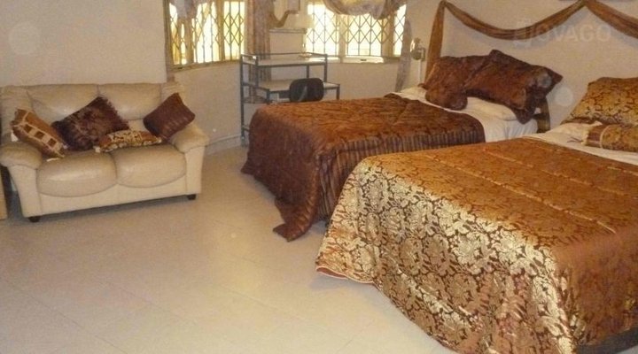 Providence Royale Guest House