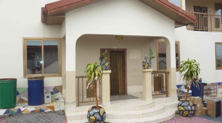 Providence Royale Guest House