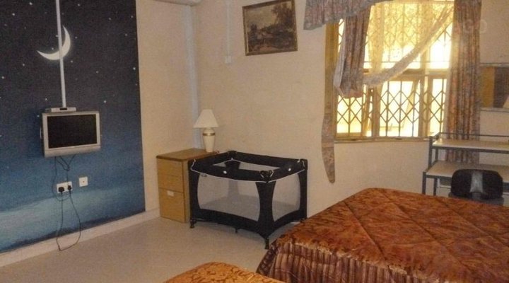 Providence Royale Guest House