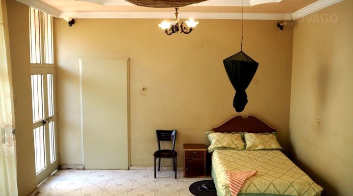 Manuhie Backpackers Lodge