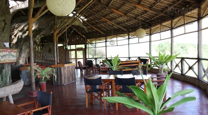 Burudika Manyara Lodge