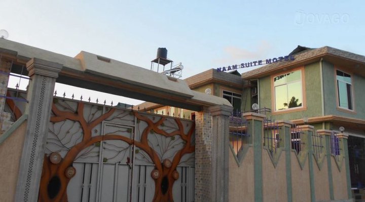 Naam Suite Motel