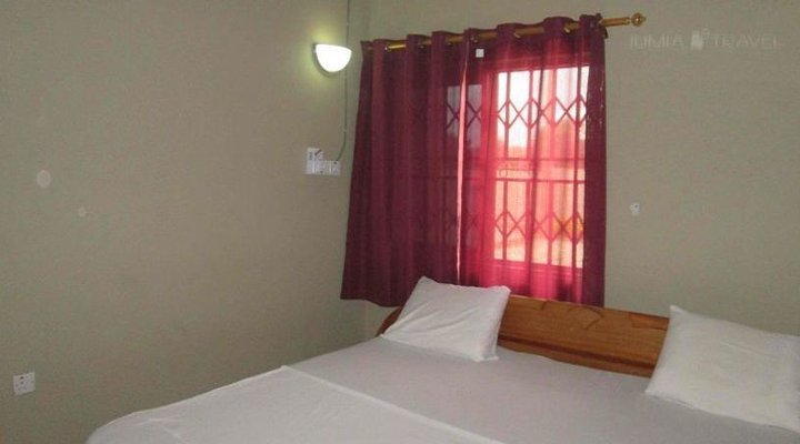 Cost cutters lodge