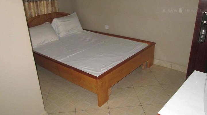 Cost cutters lodge