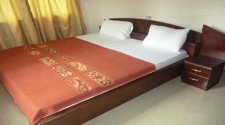 Omari Serwah Hotel