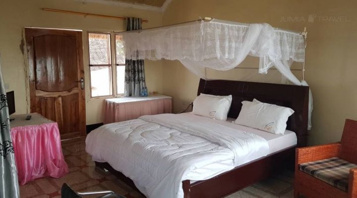 Matvilla Beach Lodge and Campsite