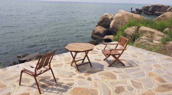 Matvilla Beach Lodge and Campsite