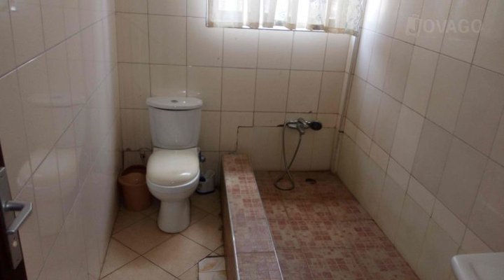 Adwinsa Hotel- Nsoatre