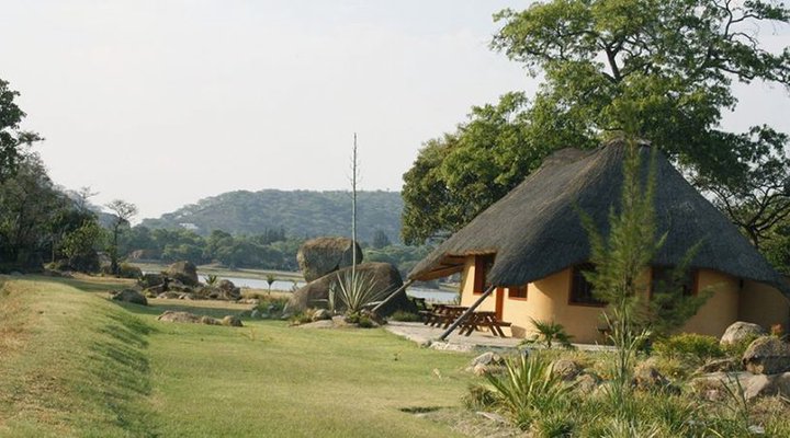 Pamvura Safari Lodge