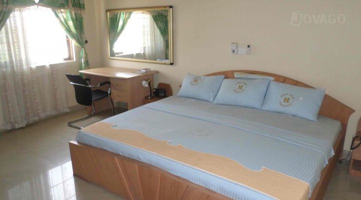 Royal Gold Executive Hotel