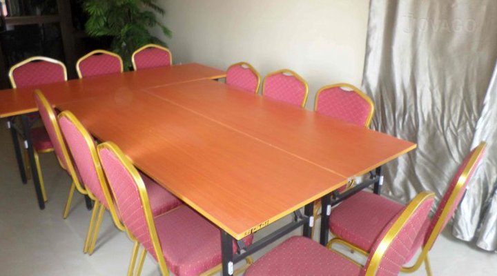 Royal Gold Executive Hotel