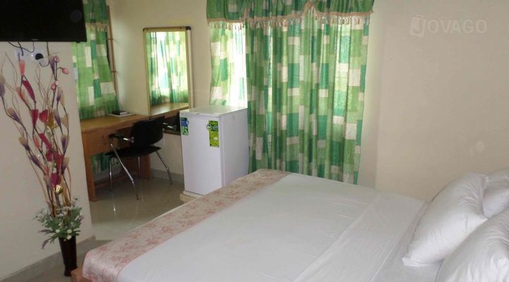 Royal Gold Executive Hotel