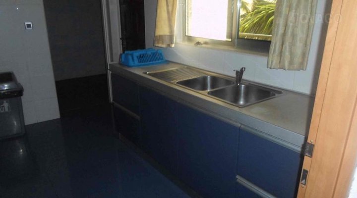 Dreams Court Apartment