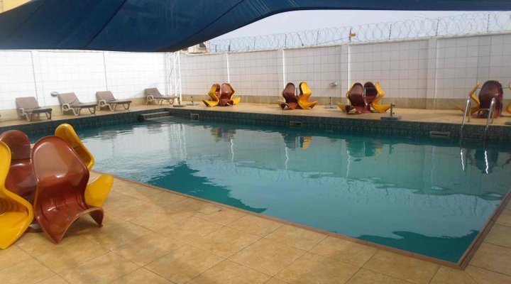 Dreams Court Apartment