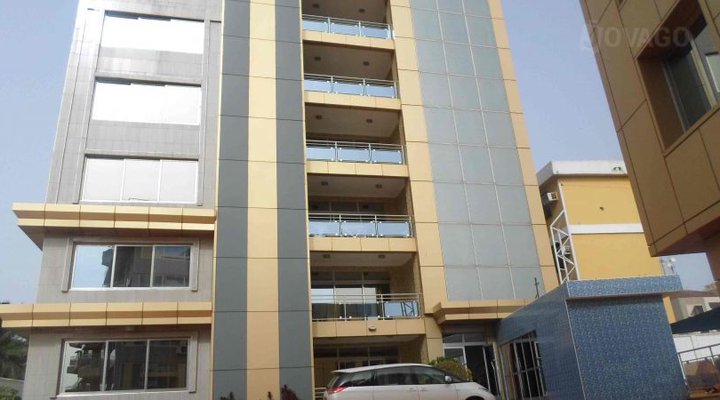 Dreams Court Apartment