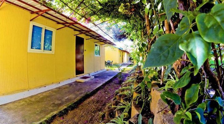Tri-M Waves Lodge